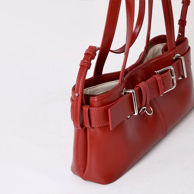 Women’s Vintage Waxed Split Leather Shoulder Baguette Bag image 5