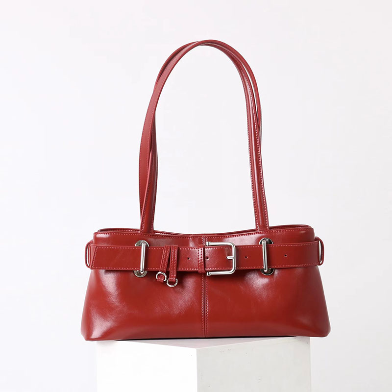 Women’s Vintage Waxed Split Leather Shoulder Baguette Bag image 4