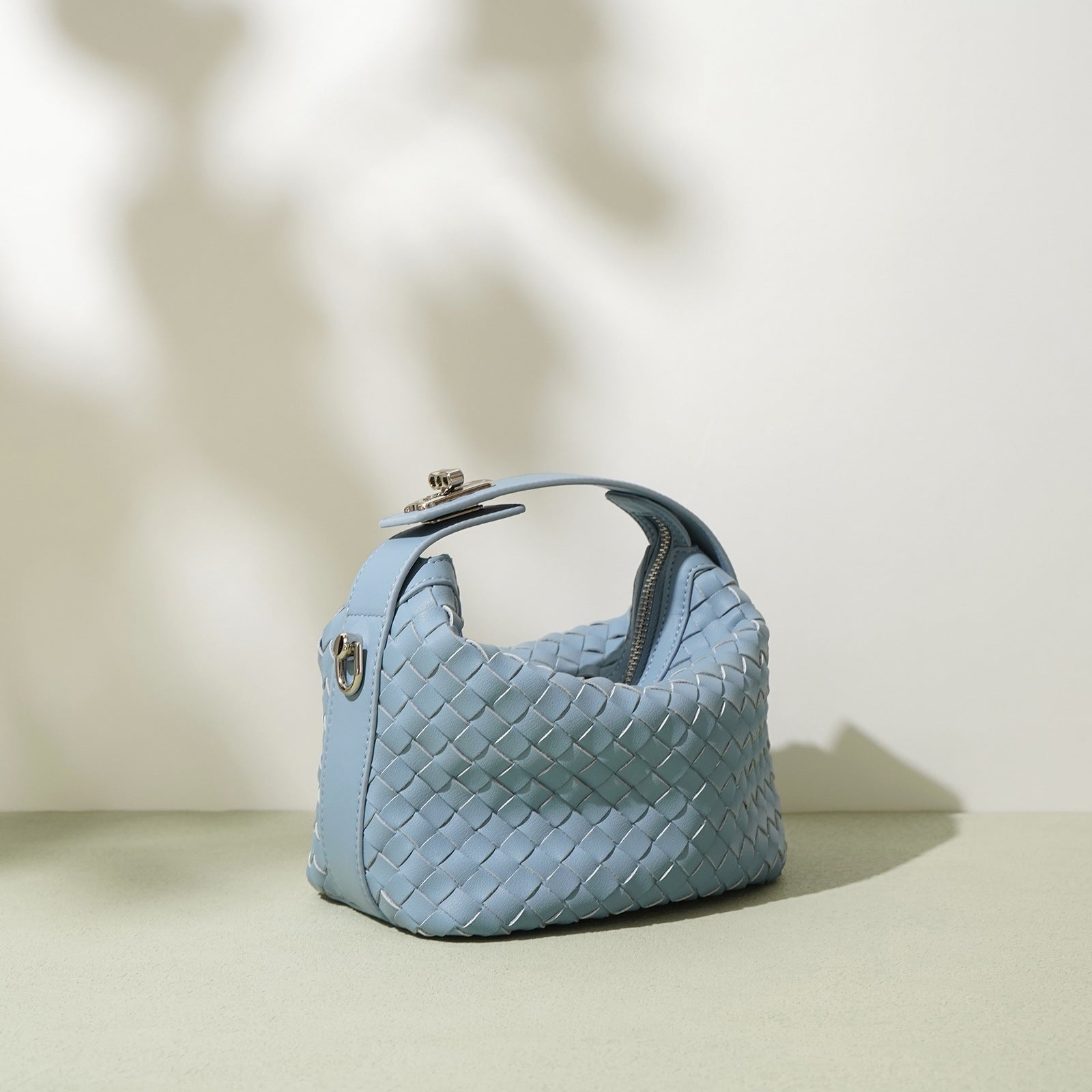 Women’s Woven Genuine Leather Minimalist Shoulder Handbag image 3