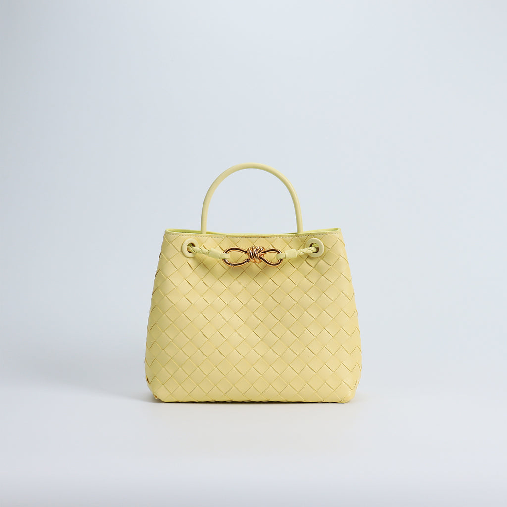 Women’s Woven Leather Tote Bag with Diamond Pattern image 16