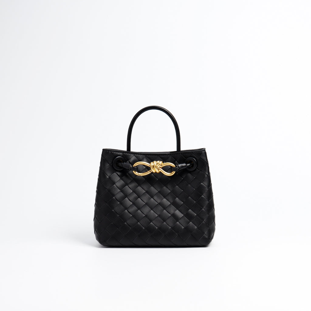Women’s Woven Leather Tote Bag with Diamond Pattern image 15