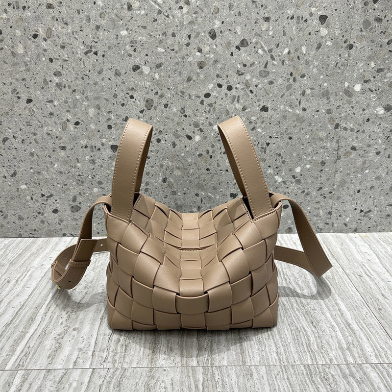 Women’s Woven Split Leather Crossbody handbag image 2