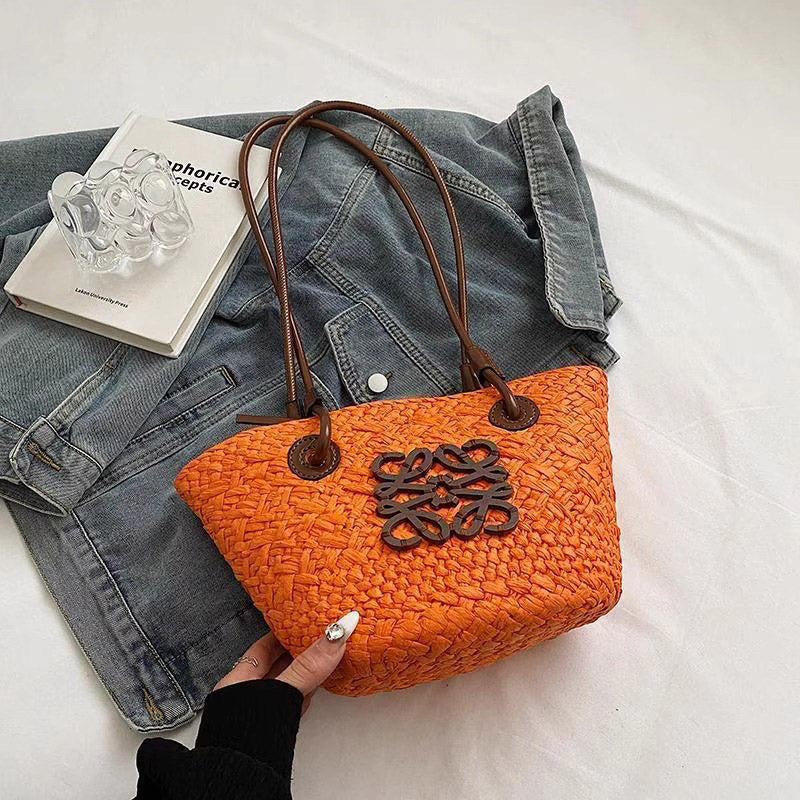 Women’s Woven Straw Shoulder Tote Bag image 2
