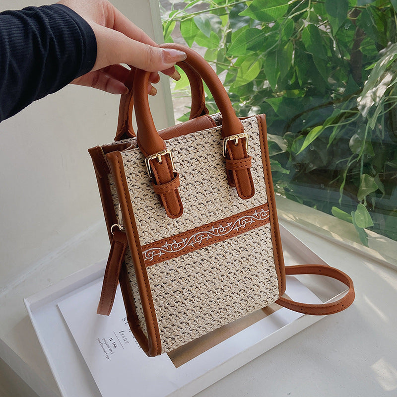 Women’s Woven Straw Shoulder Tote Bag for Beach Vacation image 2