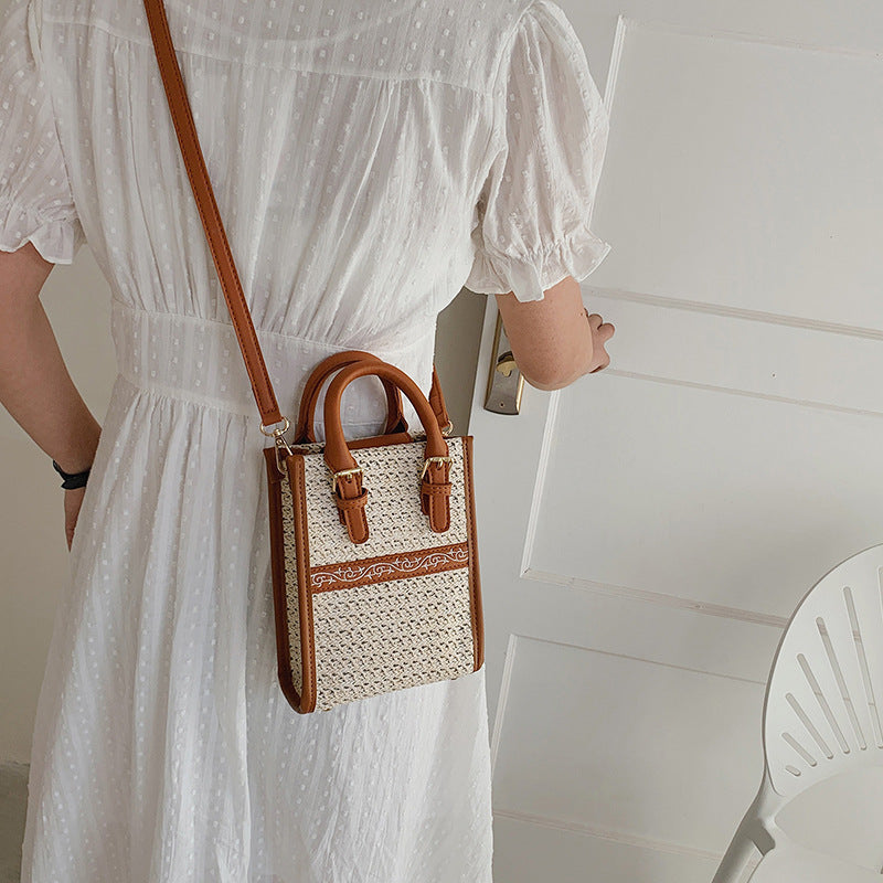 Women’s Woven Straw Shoulder Tote Bag for Beach Vacation image 5