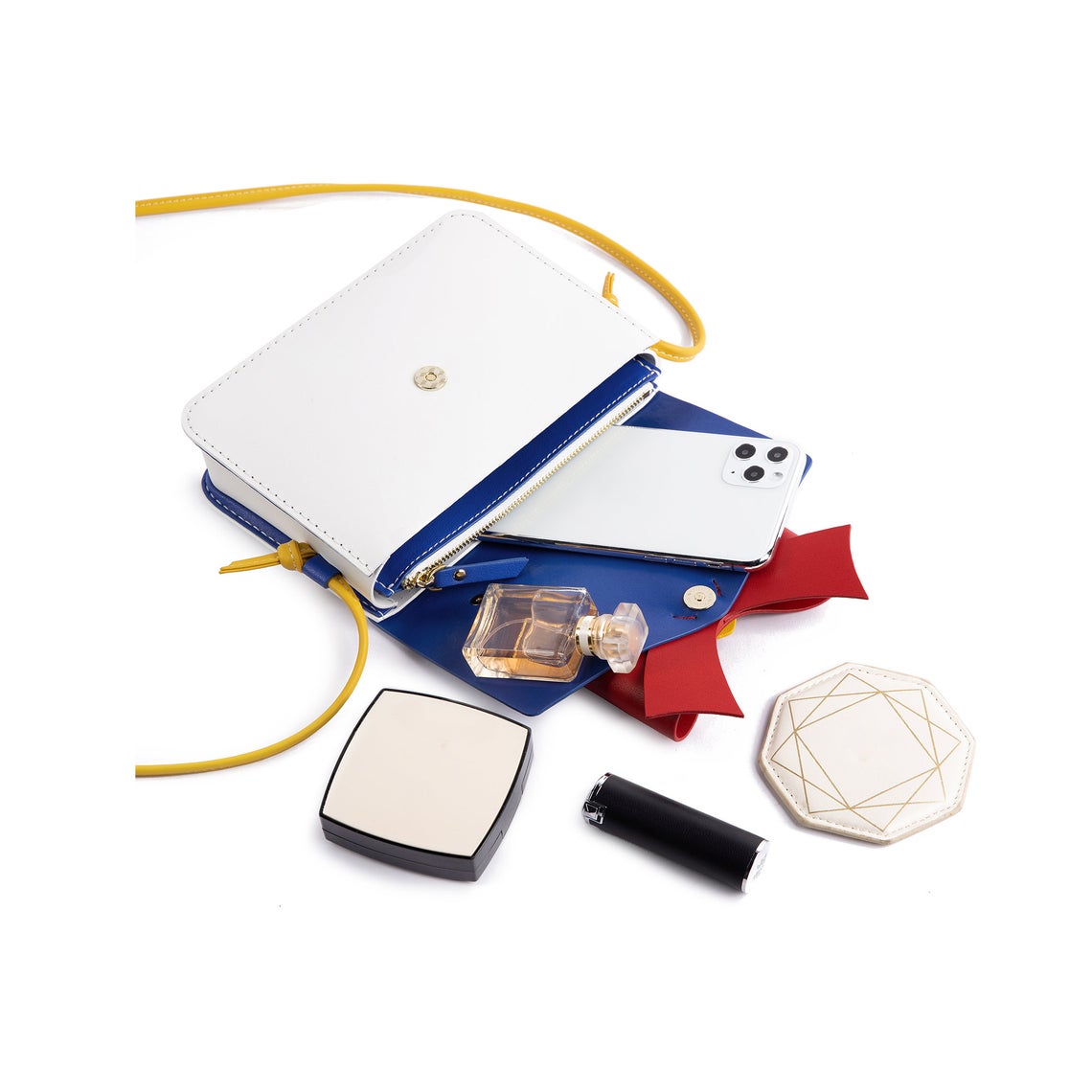 Wirkin™ Anime Sailor Moon Crossbody Bag Capacity