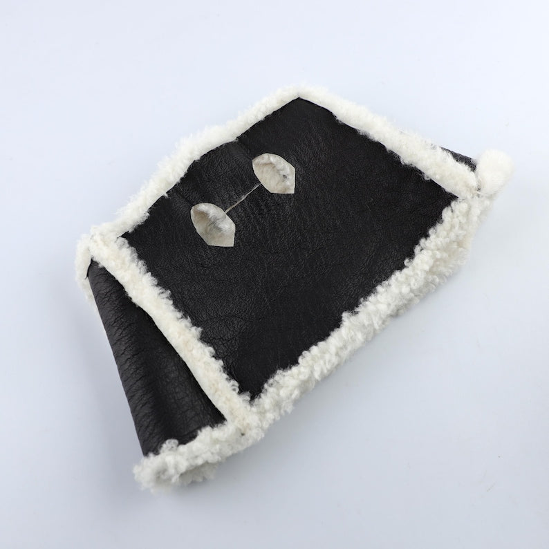 Teddy Gold & Black available for both Kelly and Birkin bag covers.Customization for all models is welcome.