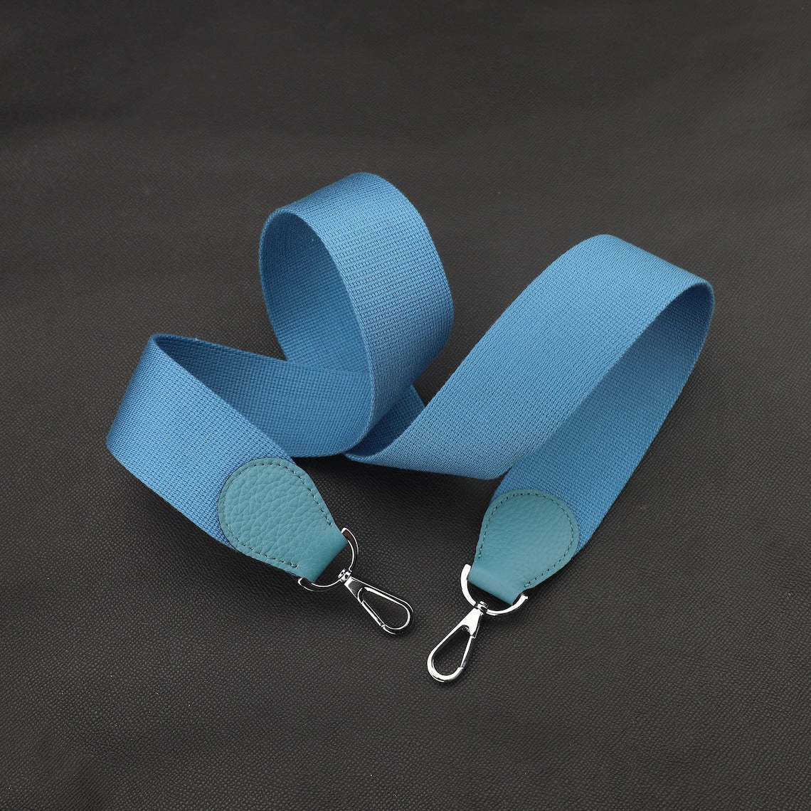 Canvas Bag Strap: 5cm Wide, Leather Accents, Gold Clasp