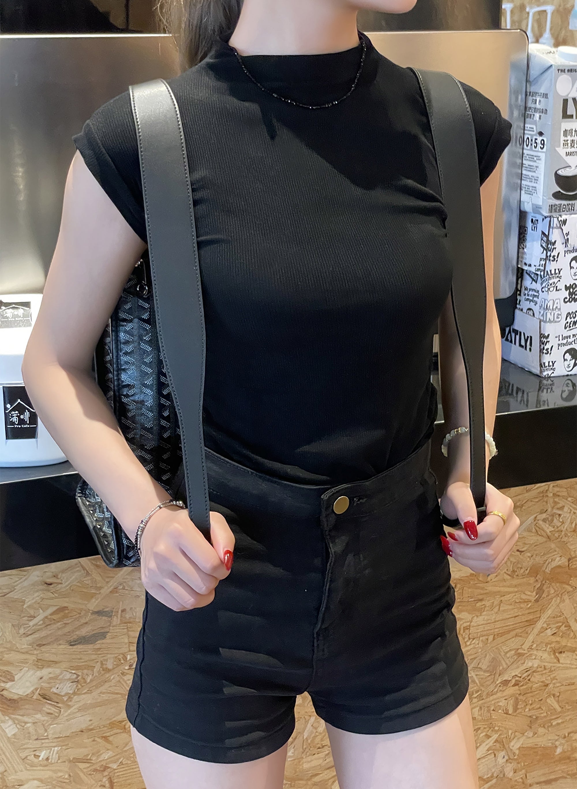 Handmade Genuine Leather Backpack Straps with Adjustable Length and Pressure-Reducing Shoulder Pads