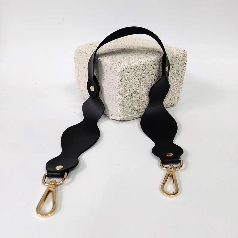 Leather shoulder strap for bags,Curved black strap,Purse handle,Crossbody handbag strap,Leather strap for shoulder bags,Detachable shoulder strap