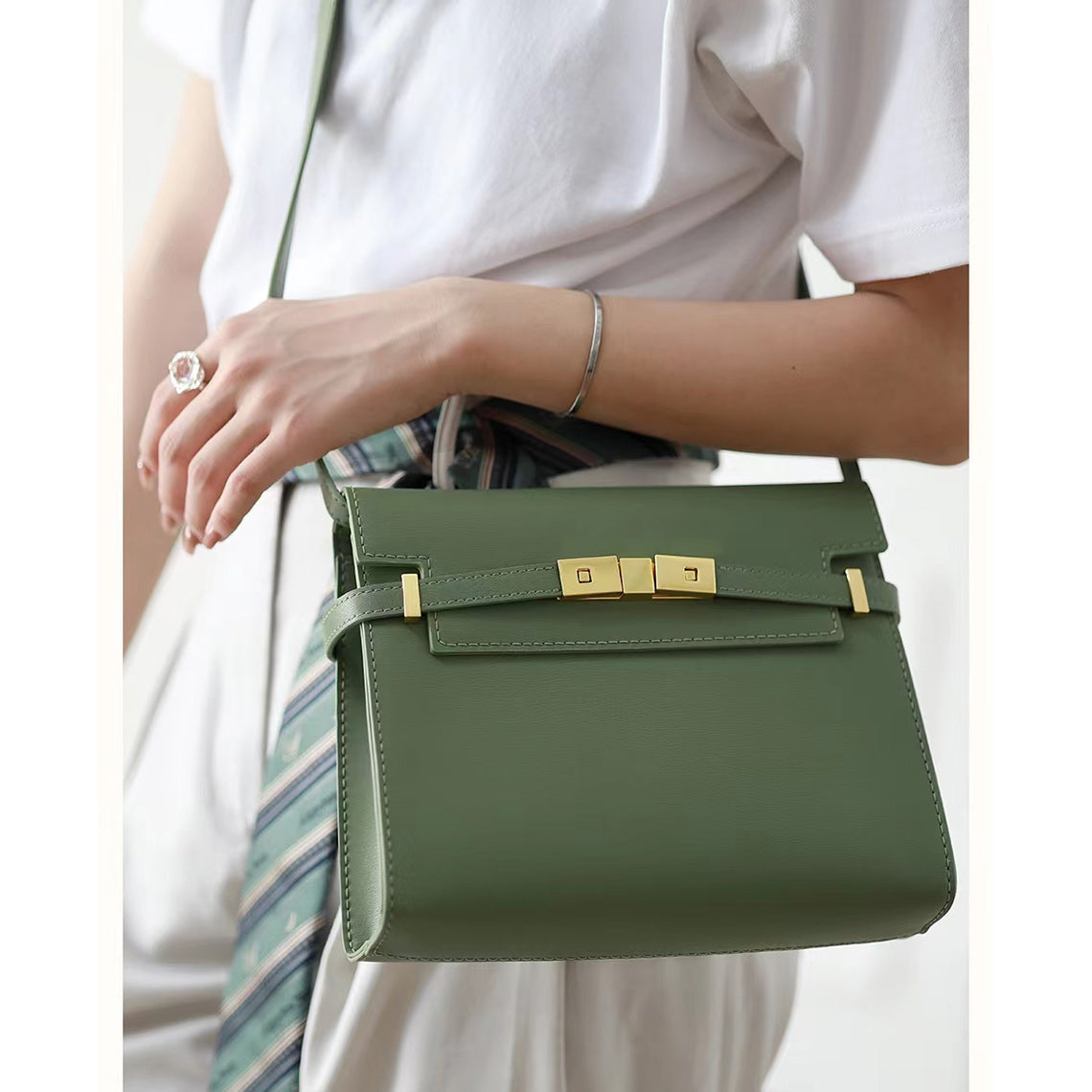 Medium Square Crossbody Bag in Green | Handmade Women's Crossbody Bag - Wirkin™