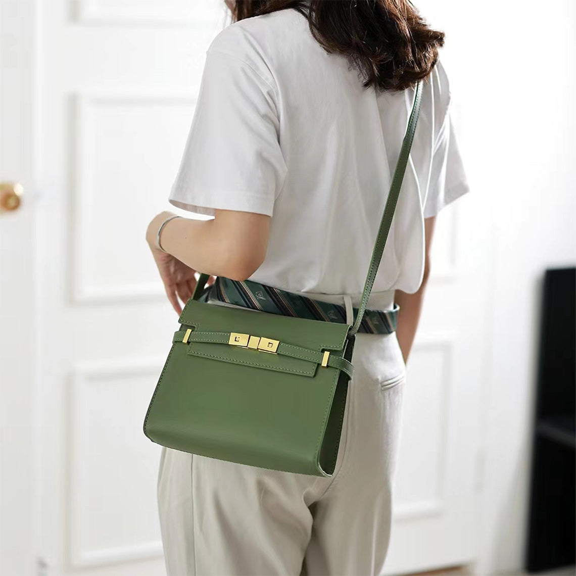 Manhattan Square Crossbody Bag in Green | Handmade Women's Crossbody Bag - Wirkin™