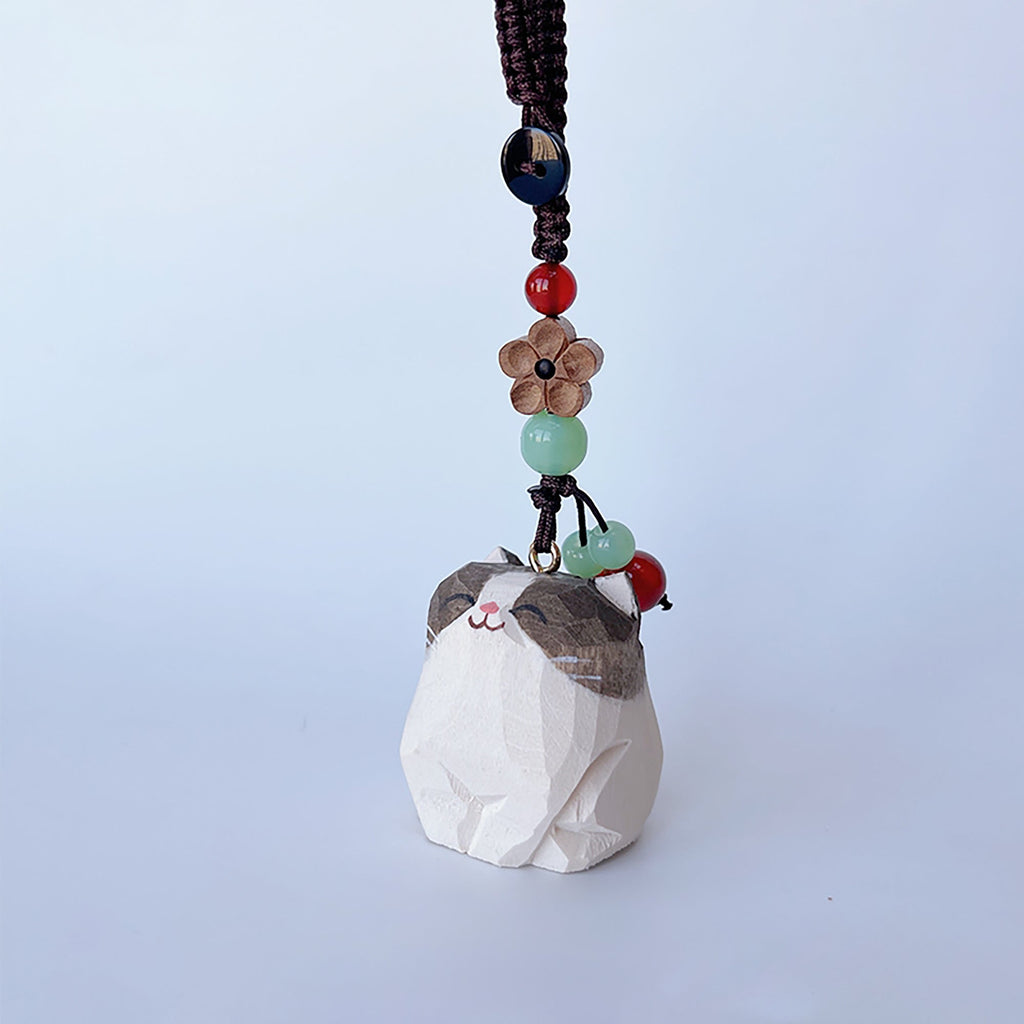 Handcrafted Wooden Pig Keychain – Car Key Holder, Backpack Decoration, Couple Gift, Exquisite Birthday Present for Friends