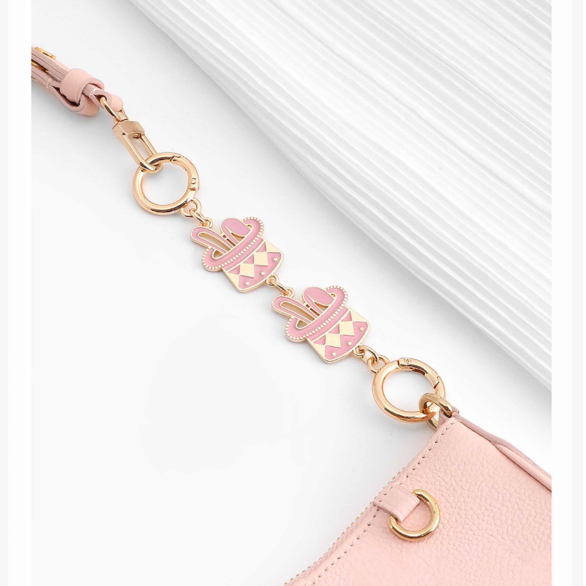 Metal material bag chain extension, pink magic hat style extension clasp, underarm bag chain extension accessory