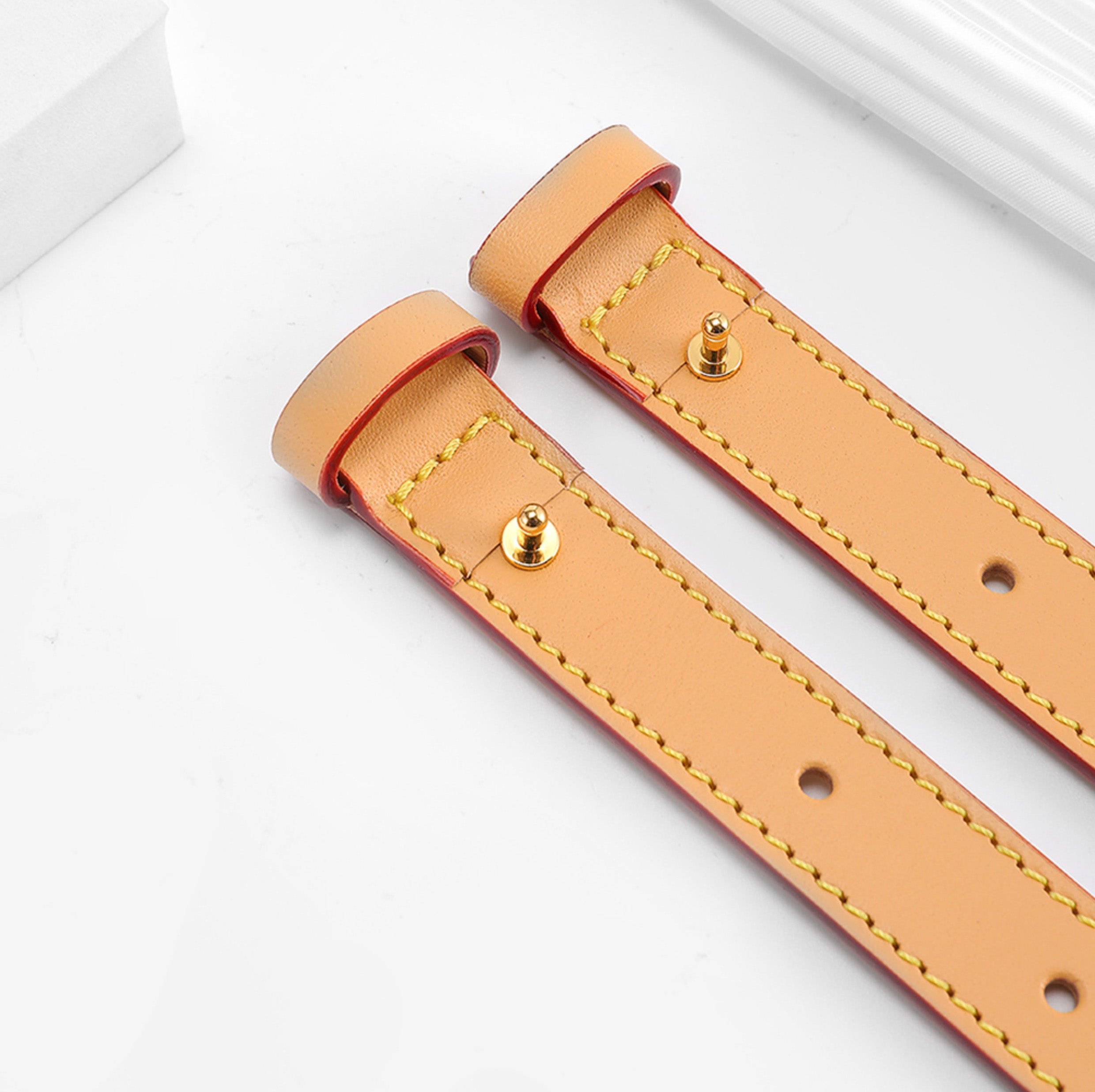 Carryall shoulder strap extension, suitable for replacing the short strap on small women's bags, a handmade genuine leather shoulder strap extension accessory.
