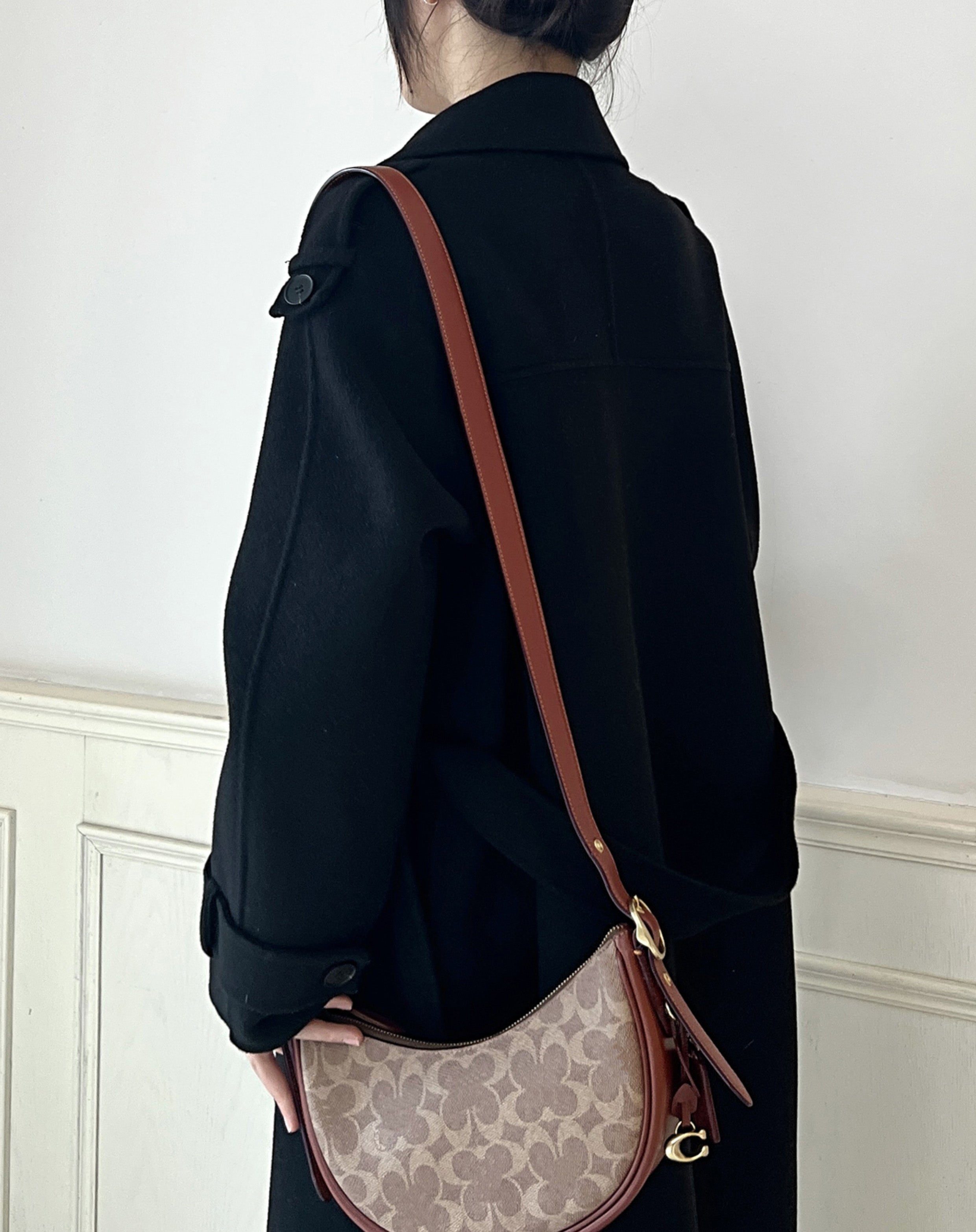 Underarm modification adjustable crossbody strap for Luna Pebble Leather Shoulder Bag, handmade custom leather strap.