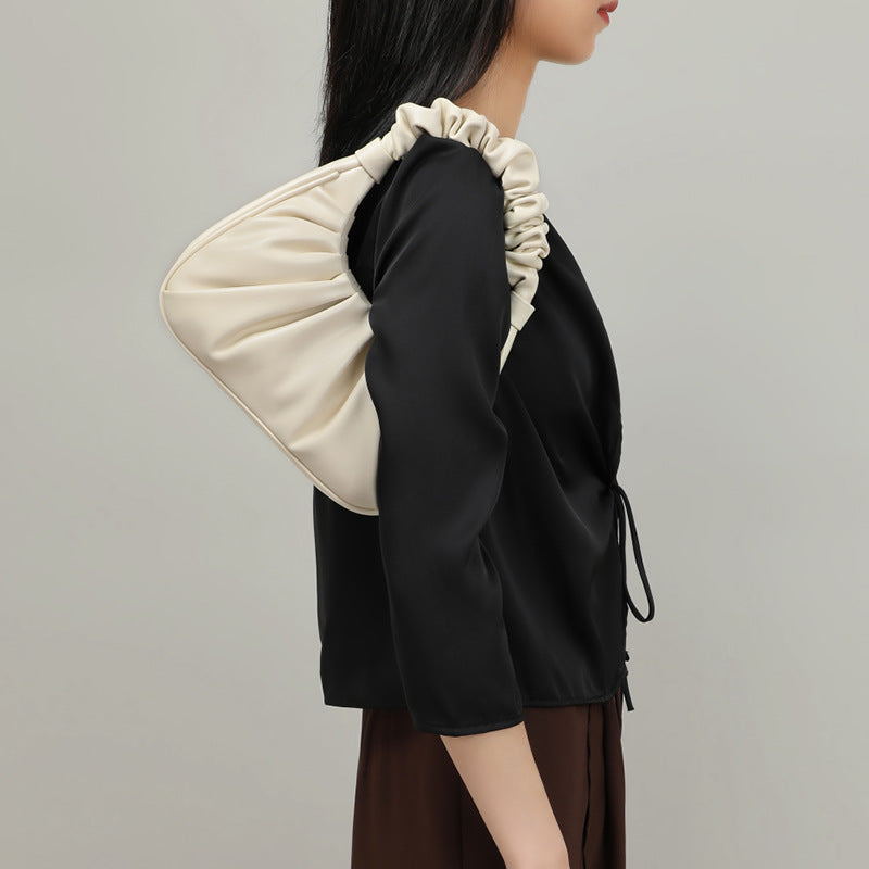 Womwn’s Beige Slouchy Small Baguette Bag in Genuine Leather image 3