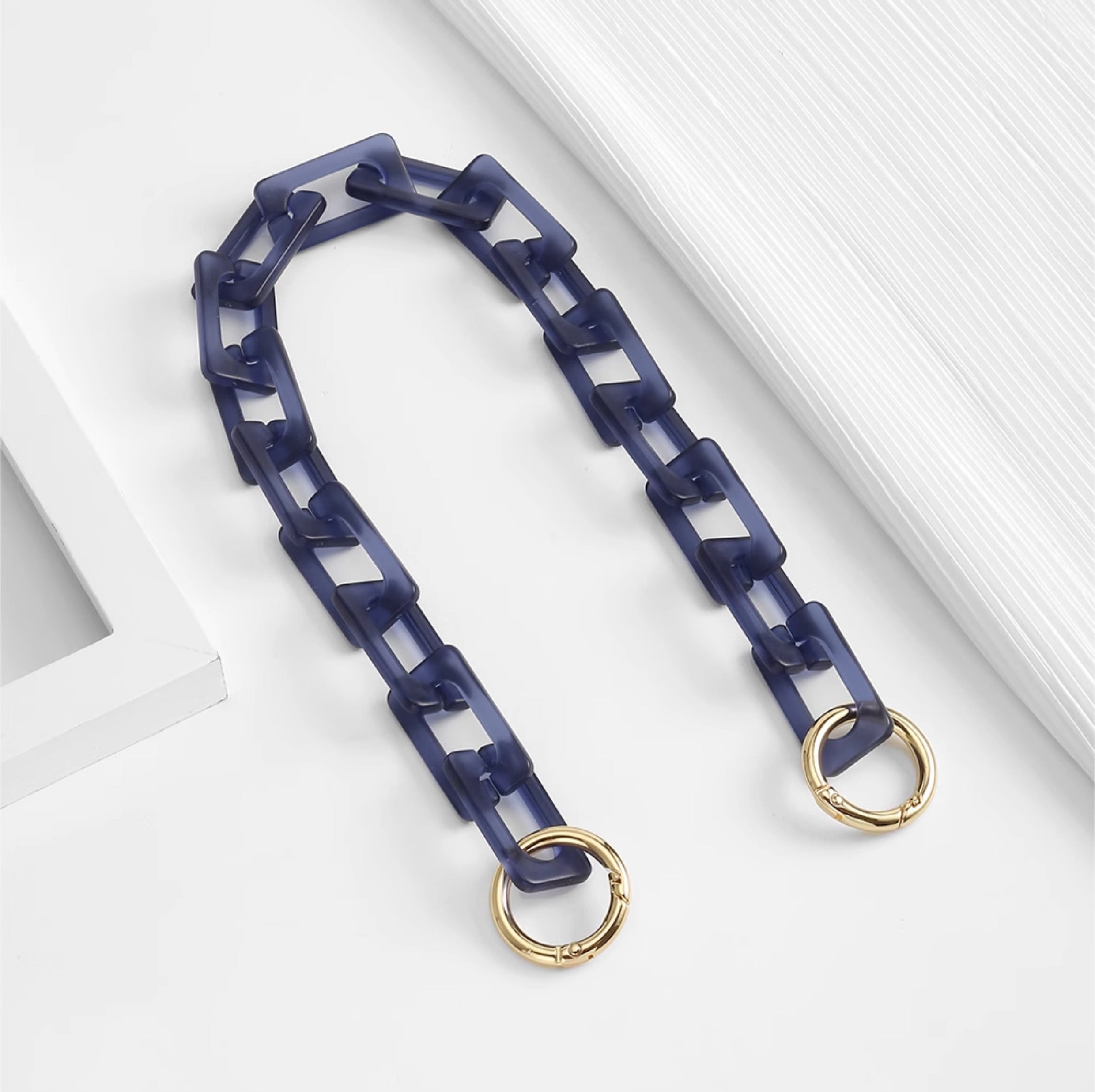 Bag transformation hand-held short chain accessories, resin handbag chain decoration strap